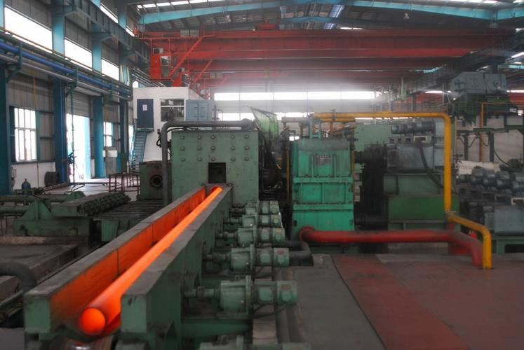 Cangzhou Baoyang Pipeline Equipment Co., Ltd. linia produkcyjna producenta